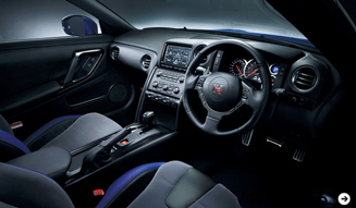 さらに進化した「日産 GT-R」2012年モデル公開!|NISSAN|05