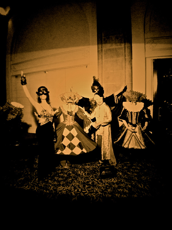 Diary-T 156 KATHYの仮面舞踏会 その一 02