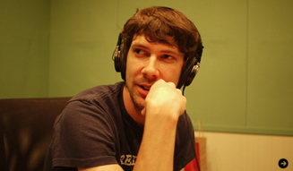 ドラム・ボーカル Tim Walsh