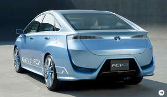 トヨタから2015年の発売を示唆する燃料電池自動車「FCV-R」が登場!|TOYOTA|02