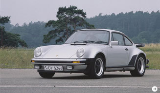 ポルシェ 911試乗─渡辺敏史篇　ネガをことごとく潰し、あらたなベンチマークへ｜Porsche｜10