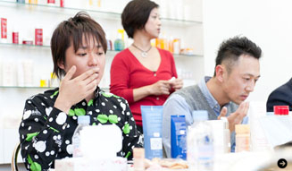 クラランス｜美容講習会 14