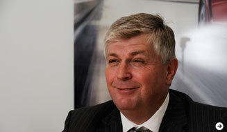 ポルシェ代表取締役 ヴォルフガング・ハッツ氏 インタビュー─妥協なきニューモデルを語る|Porsche|07