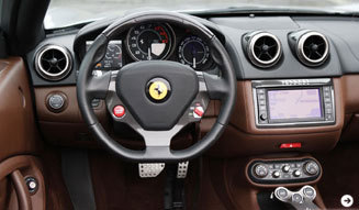 フェラーリ 2台のV8モデルをテストドライブ！｜Ferrari｜04