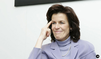 ダイムラーAGのスマート部門担当役員 アネット・ヴィンクラー氏 インタビュー|smart|12