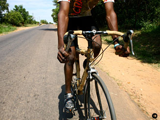 zambikes 竹フレーム ZAMBIKESバンブーバイクフレーム （SPA）- 一般社団法人