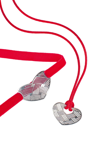 Salvatore Ferragamo|バレンタイン&ホワイトデーのためのアクセサリーコレクション 01