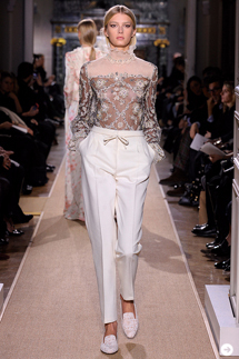 VALENTINO｜ヴァレンティノ 3