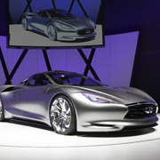 インフィニティ Emerg-Eが描く未来｜Infiniti