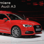 ジュネーブ現地リポート｜Audi