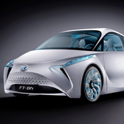 次世代スモールハイブリッドコンセプトをワールドプレミア｜Toyota