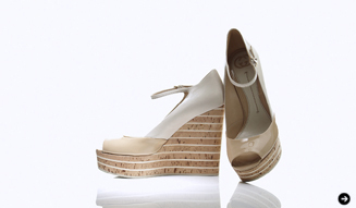 GUCCI｜春の街に軽やかに駆け出す、グッチの新作サンダル 01