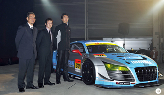 R8スパイダーの限定バージョン「R8 GT スパイダー」｜Audi　02