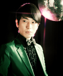 DJ KAWASAKIがディスコミュージックを新解釈！　ニューアルバム『BLACK＆GOLD』リリース　01