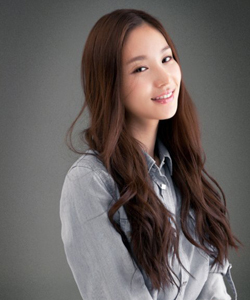 韓国人シンガー Yeo Hee（ヨヒ）