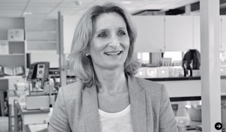 YSL|フォーエバー 09