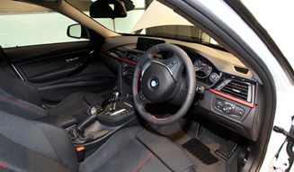 BMW 320i｜ビー・エム・ダブリュー 320i