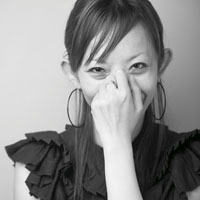 マーガレット・ハウエル|加藤彩 02