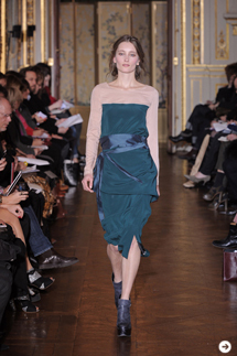 ANNE VALERIE HASH｜アン・ヴァレリー・アッシュ 04