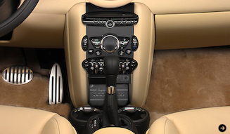 MINI INSPIRED BY GOODWOOD|ミニ インスパイアード バイ グッドウッド