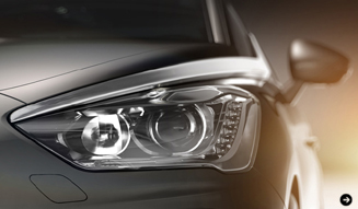 あらたなDSシリーズの最上位モデル「DS5」が日本登場｜Citroën