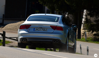 Audi S7 SPortback｜アウディ S7スポーツバック