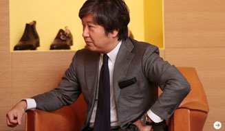 ジョンロブ｜NIGO 04