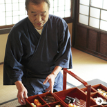 Chapter 2|宿は人なり、食も人なり