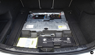 BMW Active Hybrid 3｜ビー・エム・ダブリューアクティブハイブリッド 3