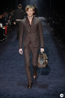 グッチ2012-13年秋冬コレクション 02