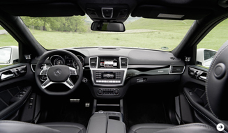 メルセデス・ベンツ GL65 AMG