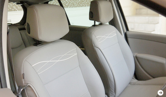 Renault Lutecia Initiale Paris|ルノー ルーテシア イニシャル・パリ