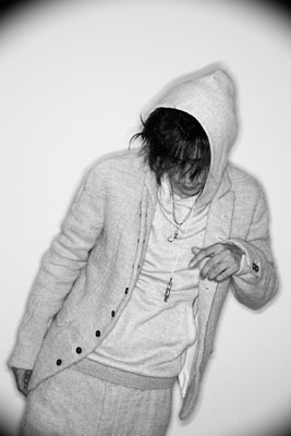 スズキ タカユキ｜阪急メンズ東京 02