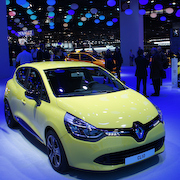 パリ現地リポート|Renault