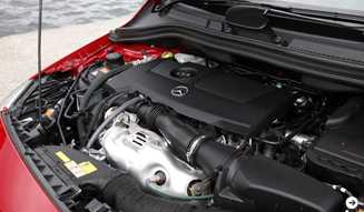 Mercedes-Benz B180 BlueEFFICIENCY|メルセデス・ベンツ B180 ブルーエフィシェンシー