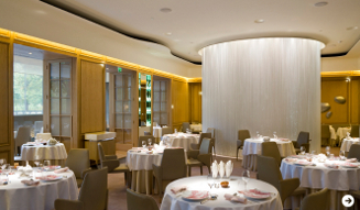 「アラン・デュカス アット・ザ・ドーチェスター」