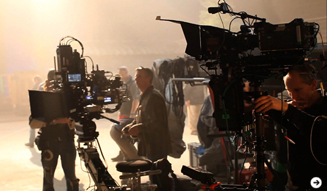 サイド・バイ・サイド：フィルムからデジタルシネマへ 03