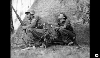 ART｜『ロバート・キャパ／ゲルダ・タロー　二人の写真家』 02