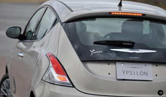 Chrysler Ypsilon｜クライスラー イプシロン
