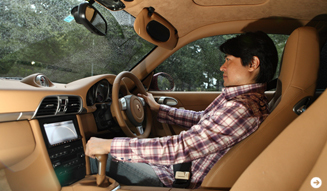 あなたのクルマ 見せてください|第5回 安東弘樹×ポルシェ 911 カレラ 4S