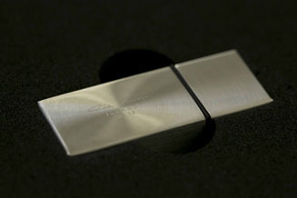 リック・オウエンス|キャンペーン 03