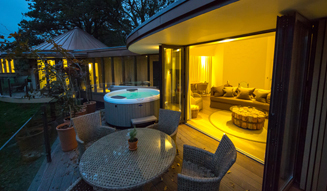 327_21_british_tradition_and_innovation