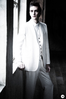 Patchy Cake Eater|パッチー ケークイーター 01