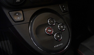 ABARTH 595 Competizione｜アバルト595 コンペティツィオーネ