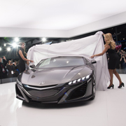 NSXコンセプトが進化して登場｜Honda 