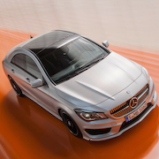 最小の4ドアクーペ「CLA」デビュー｜Mercedes-Benz