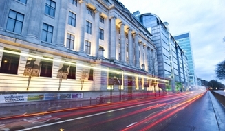 ART FILE 06｜「DEATH: A self-Portrait」