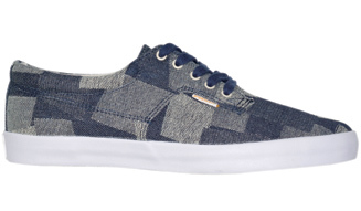 POINTER|春の到来を告げるシューズコレクション03