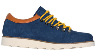 POINTER|春の到来を告げるシューズコレクション05