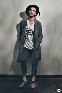 HOWL|2013春夏コレクション 02